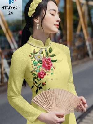 1639023227 vai ao dai dep mau moi (23)